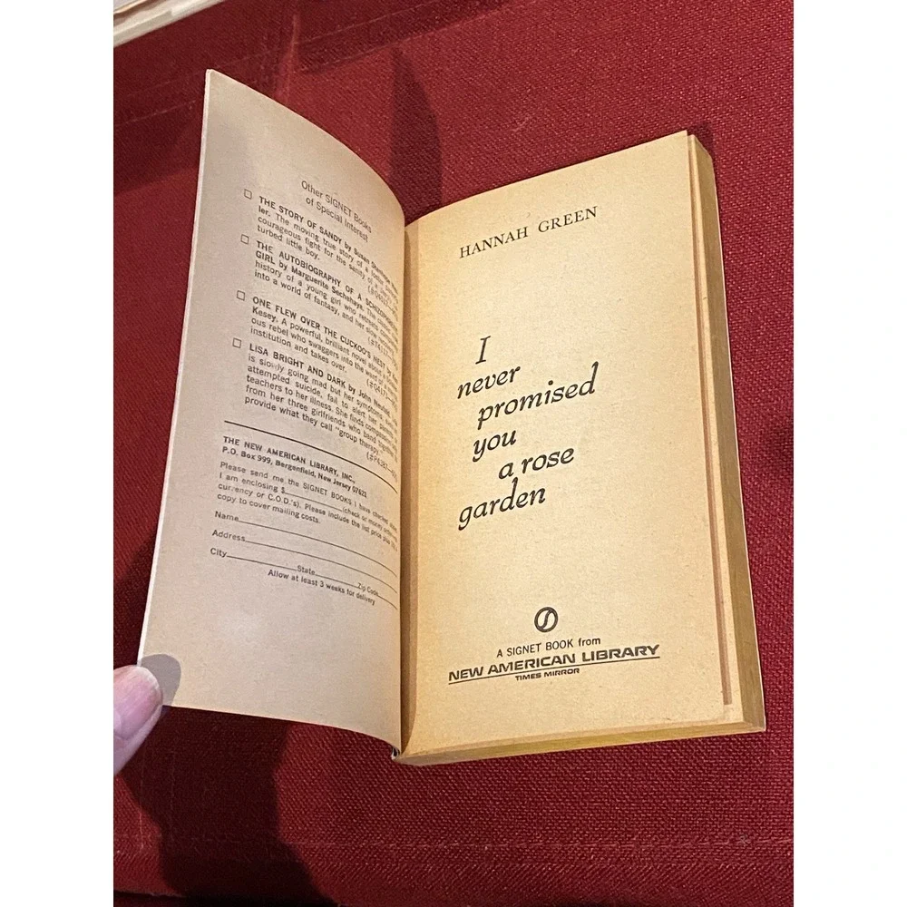 I NEVER PROMISED YOU A ROSE GARDEN HANNAH GREEN PB1964 STRANGE WORLD OF INSANITY